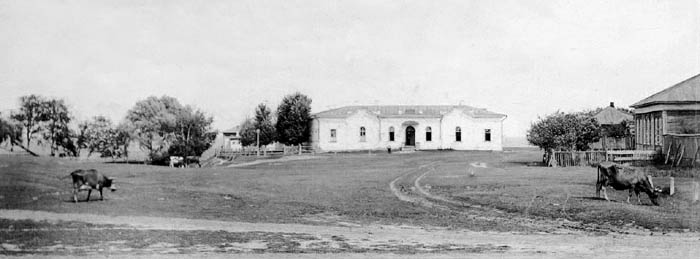 Елатьма. Вид на больницу. Фото начала ХХ века.
